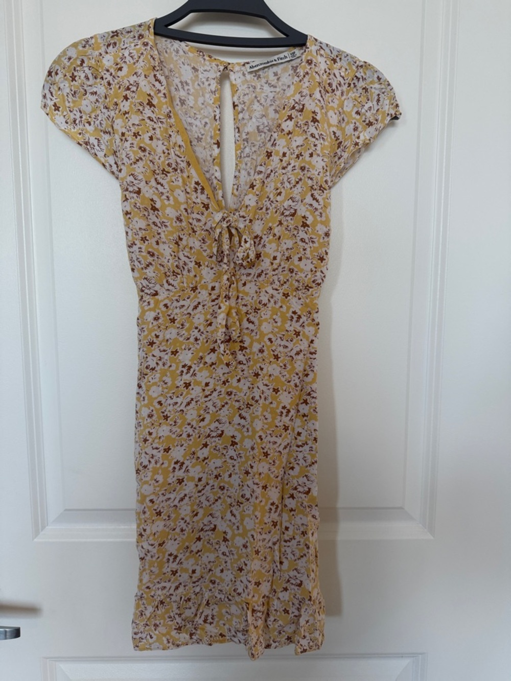 Abercrombie & Fitch Mustard Yellow Floral Midi Dress